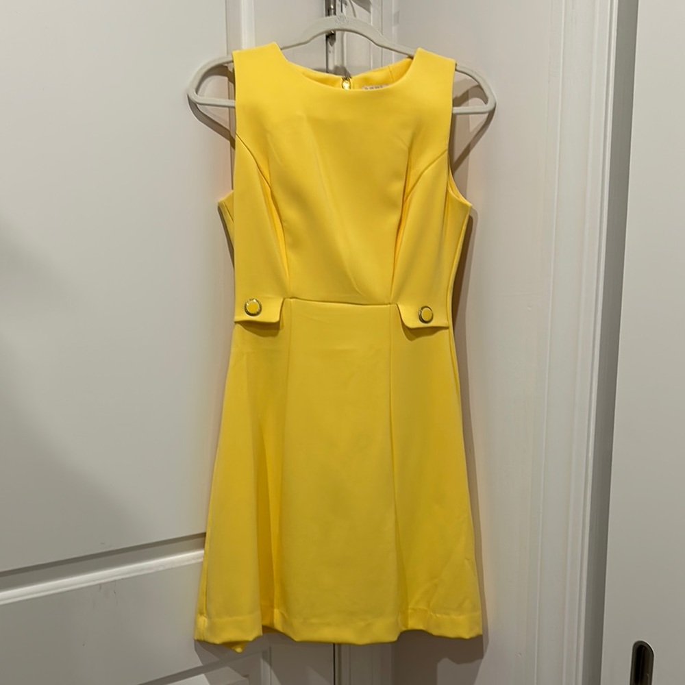 Eva Mendes Yellow A-Line Mini Dress Crew Neck Sleeveless